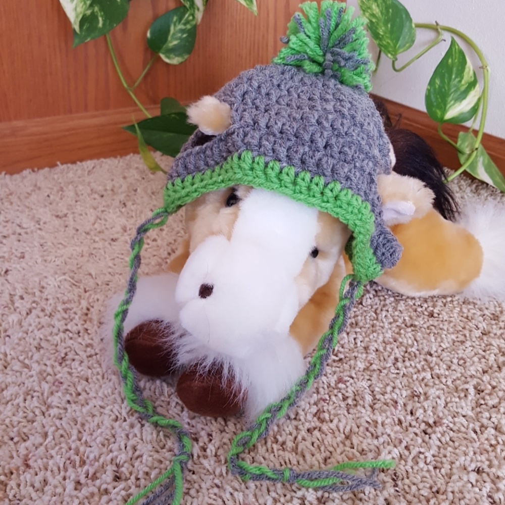 NWOT hand crocheted by me, fur pet baby hat- dog, cat, new